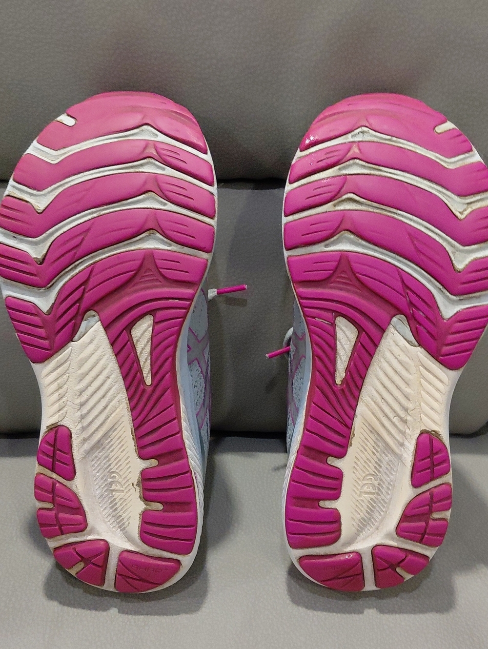 ASICS ATHLETIC SHOES WOMEN'S SIZE 7.5 - Picture 5 of 11